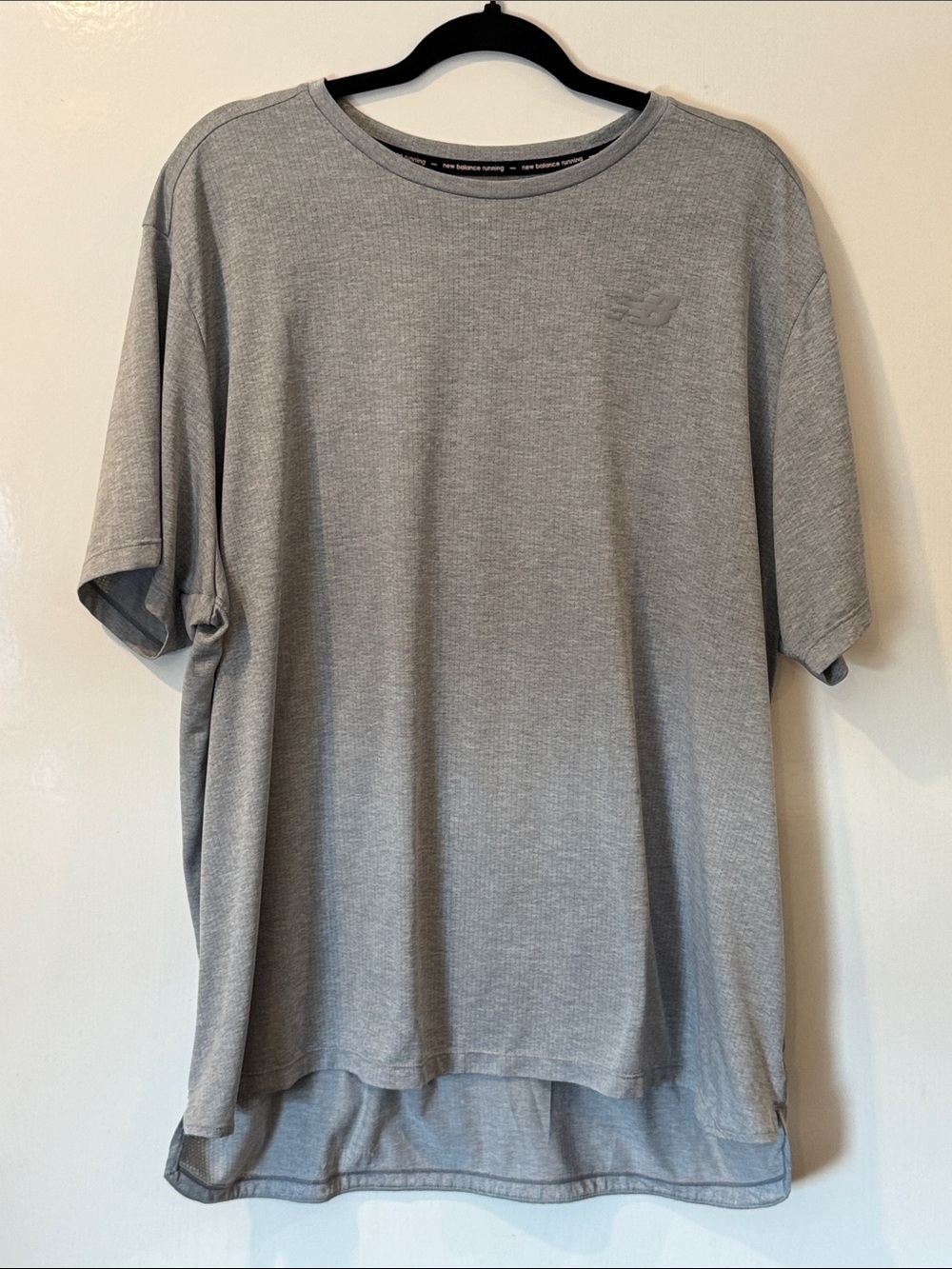 NWOT New Balance Light Gray Short-Sleeve Crewneck Tee